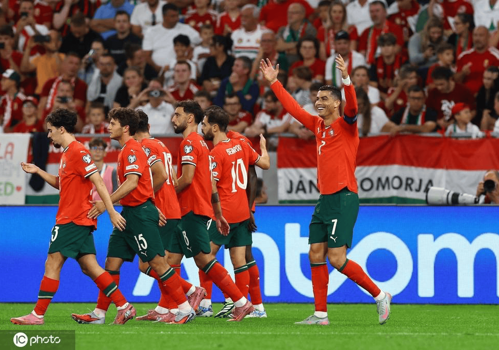 葡萄牙队险胜日本队，波尔关键制胜